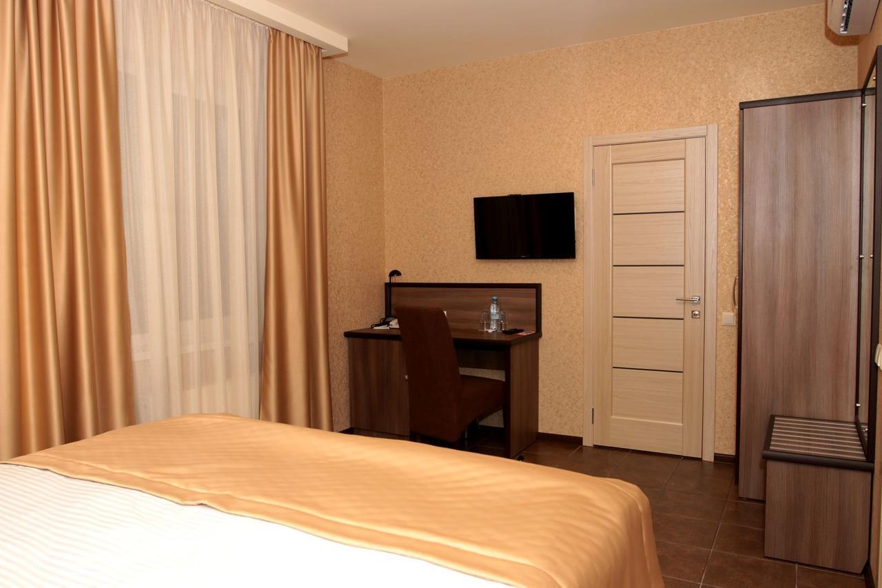 Hotel Lubenska Sloboda Olshanka Exterior foto